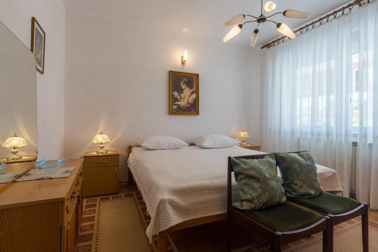 With A Parking Space - 7063 Apartment Umag