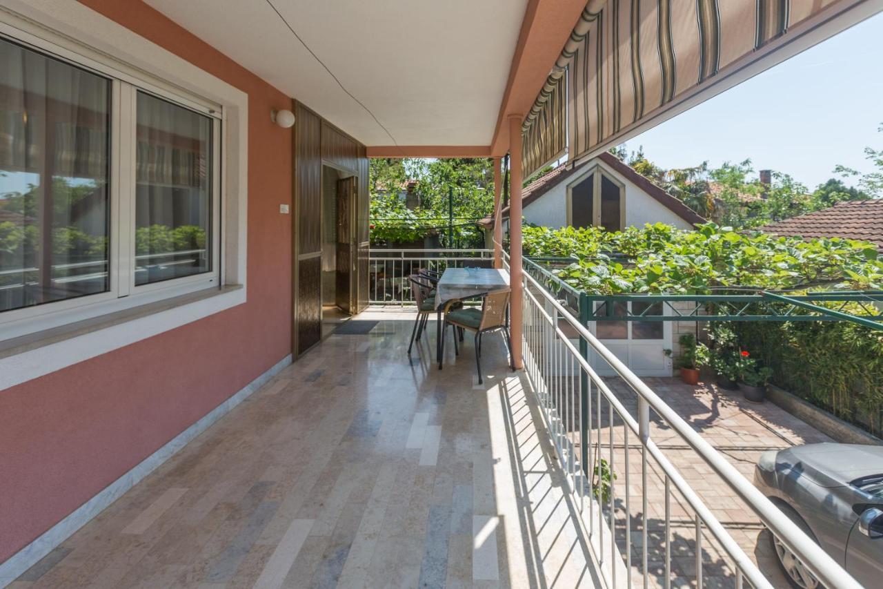 Apartment With A Parking Space - 7063