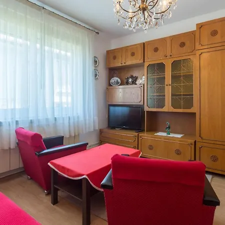 Apartments With A Parking Space Umag - 7063 Exterior foto